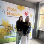 Wolontariuszki na Inauguracji akcji Pola Nadziei.jpeg