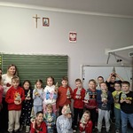 Klasa Ia z choinkami.